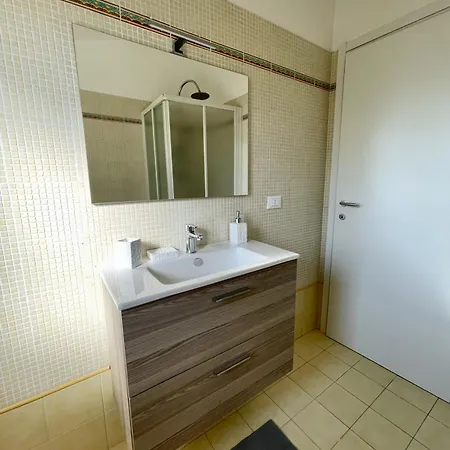 Elegant Modern With Garden In Front Of The Sea * Porto Recanati